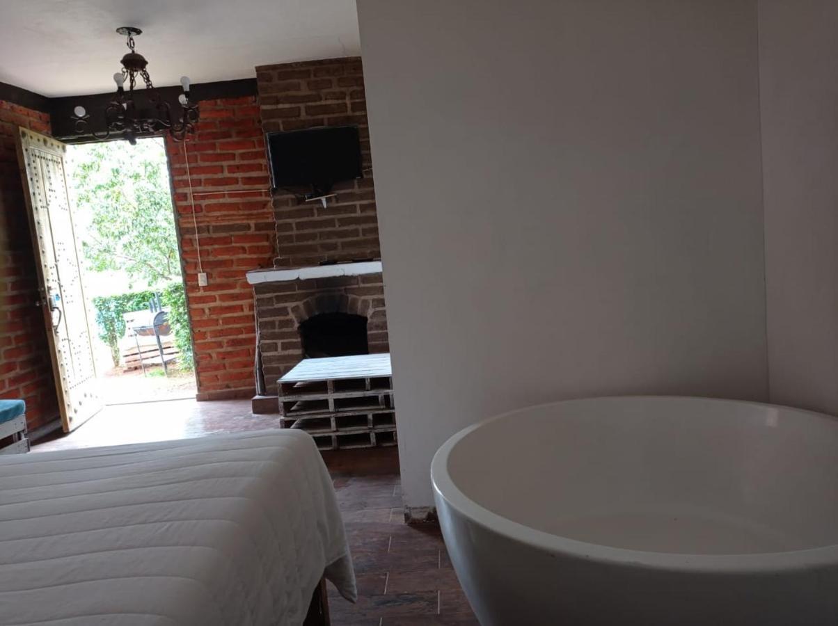 Hotel Cabanas Azul Tequilana Arandas المظهر الخارجي الصورة